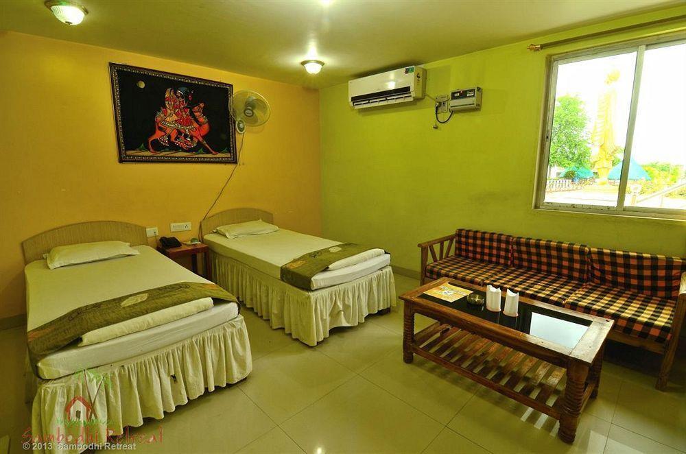 Sambodhi Retreat Hotel Екстериор снимка